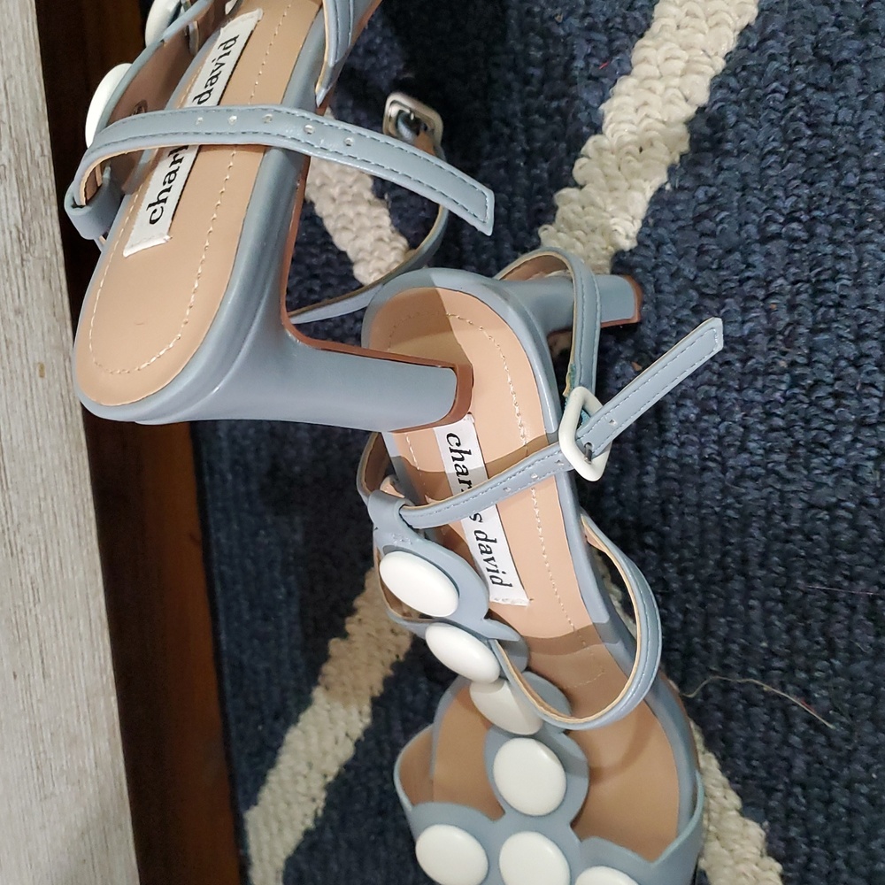 Charles David Blue and White Heeled Sandals - Picture 4 of 4